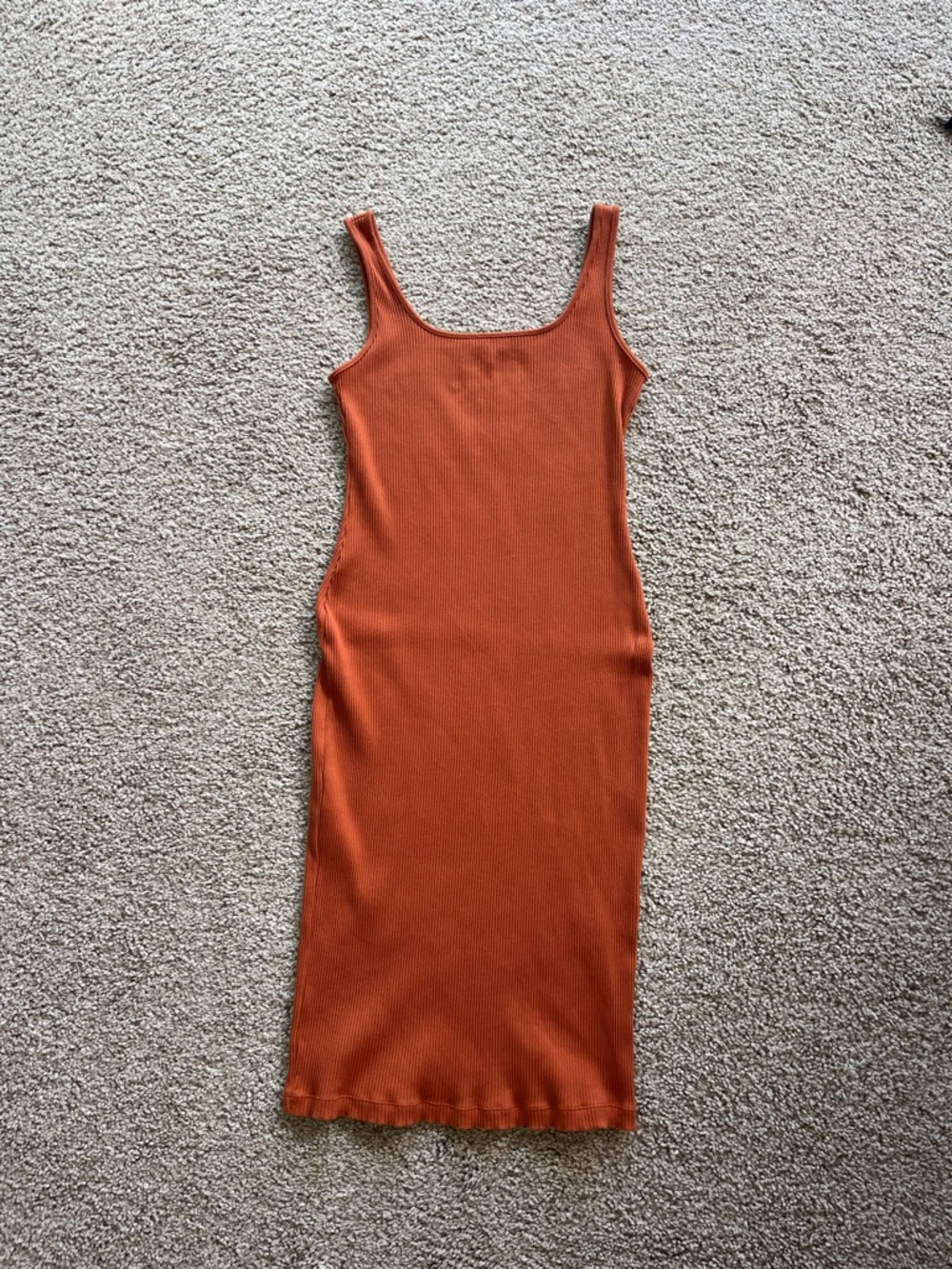 Uniqlo Ribbed Midi Dress - Picture 2 of 4